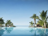 Tres piscinas infinitas para relajarse