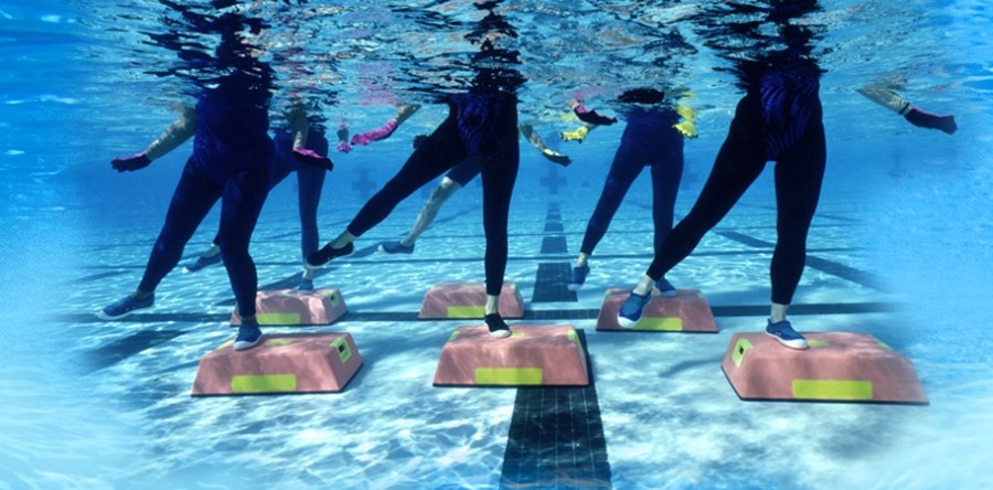 Deportes de piscina para el verano: aquaerobic