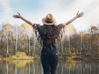 Mantener tu piscina segura en otoño